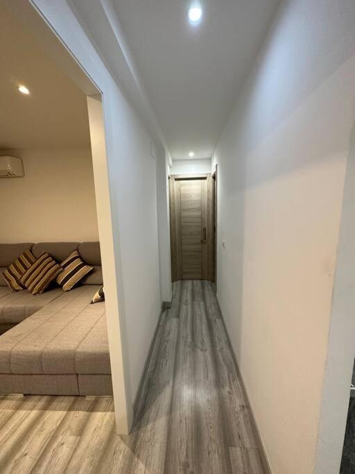Cozy 1-Bedroom Apartment Madrid Exteriér fotografie
